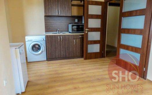 Brand new 2 bed on Royal Park