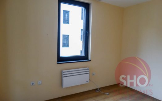 Brand new 2 bed on Royal Park