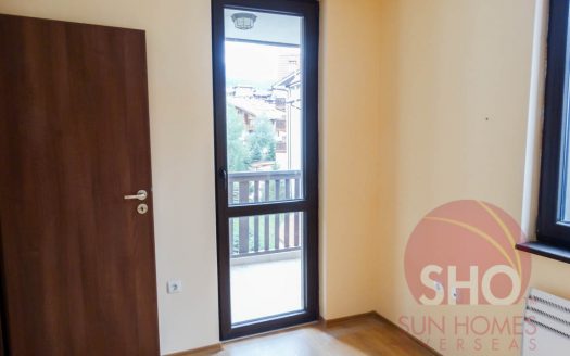Brand new 2 bed on Royal Park