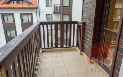 Brand new 2 bed on Royal Park
