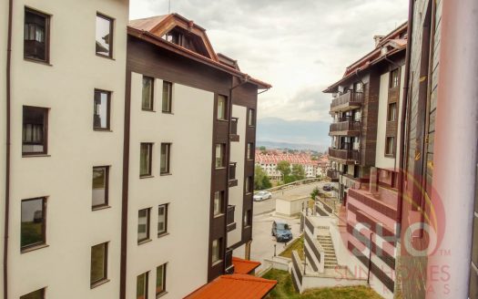 Brand new 2 bed on Royal Park