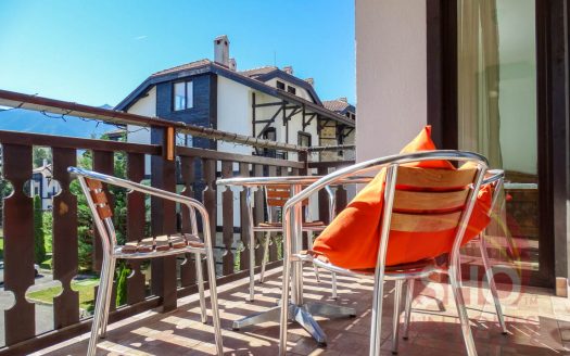 Furnished 2 bed on 3 Mountains