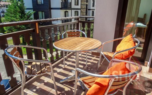 Furnished 2 bed on 3 Mountains