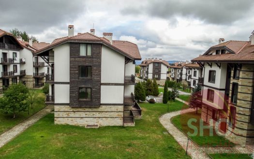 Brand new 1 bed on 3 Mountains