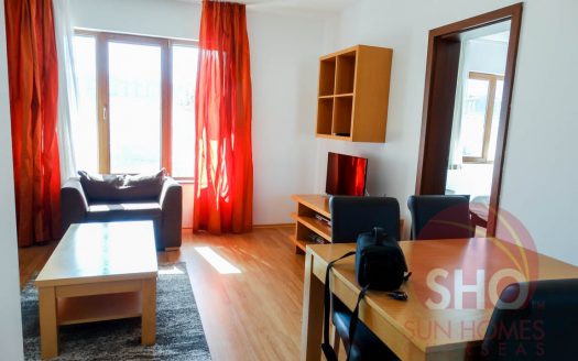 Furnished 2 bed on Top Lodge