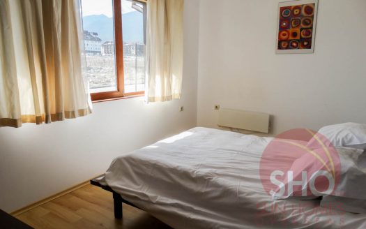 Furnished 2 bed on Top Lodge