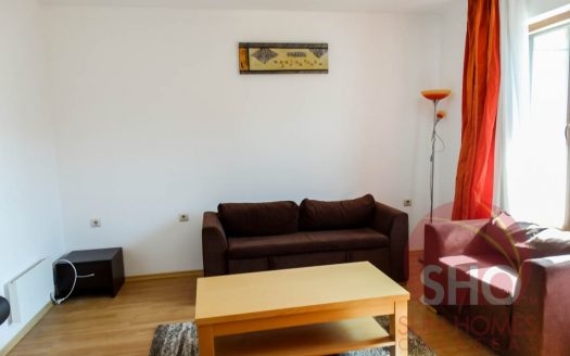 Furnished 2 bed on Top Lodge