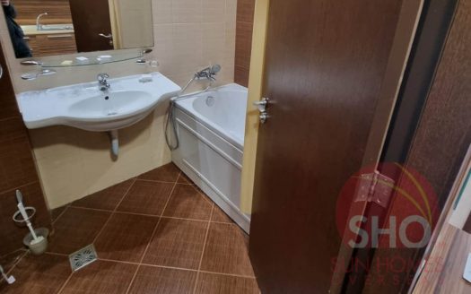 Furnished 2 bed on Casa Karina