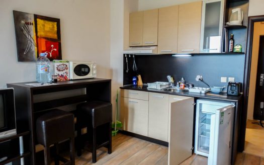 Furnished studio on Alpine Lodge