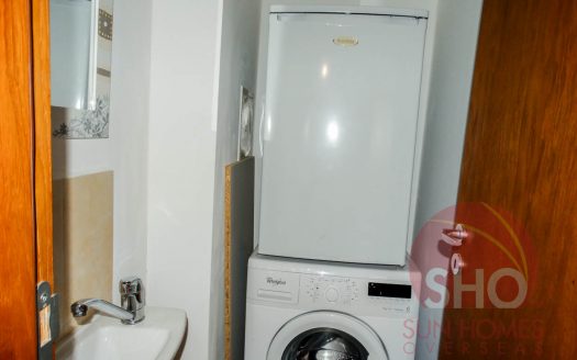 Furnished 2 bed on New Inn