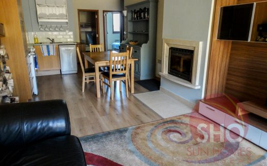 -Furnished 2 bed on New Inn