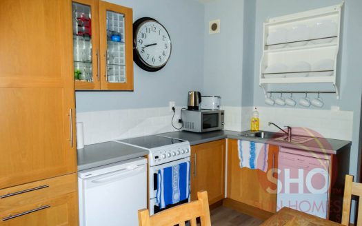 Furnished 2 bed on New Inn