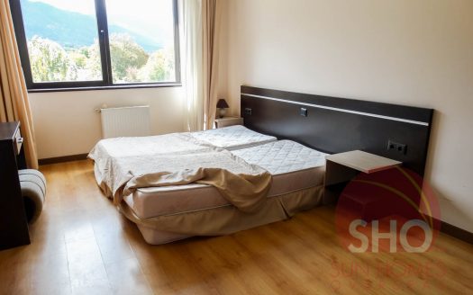 Furnished 2 bed on Sunrise