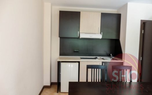 Furnished 2 bed on Sunrise