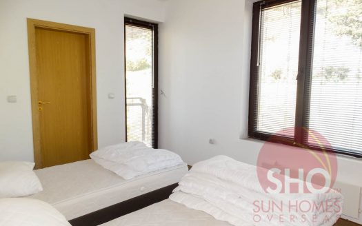 Furnished 1 bed on 3 Mountains