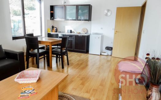 Furnished 1 bed on 3 Mountains