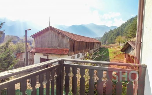 Furnished 1 bed on 3 Mountains
