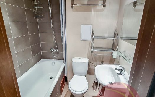 Furnished 1 bed on St Ivan
