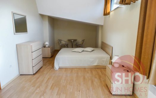 2 bed Penthouse on Aspen Valley