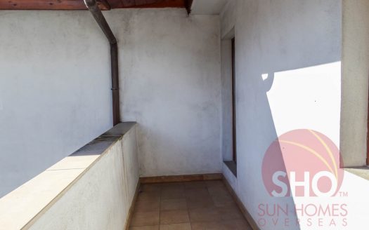 Furnished 2 bed on Mountain Suites