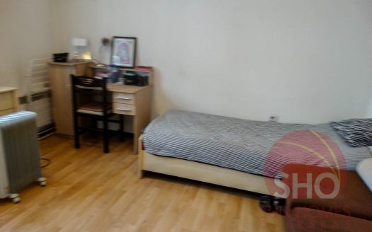 Furnished 1 bed on Knights Lodge