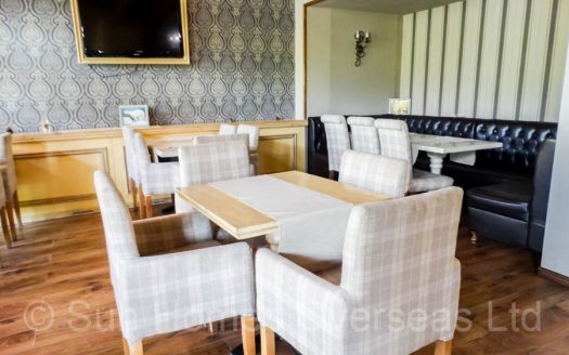 Brand new studio on Cornelia