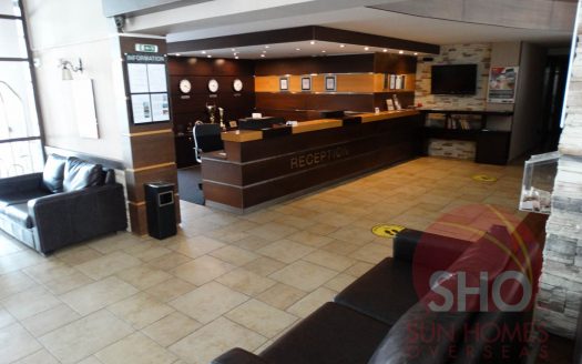 Furnished 2 bed on Terra