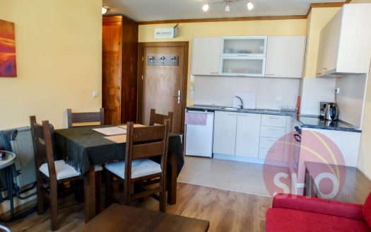 Furnished 1 bed on St Ivan