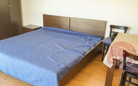 Furnished studio on Aspen Heights