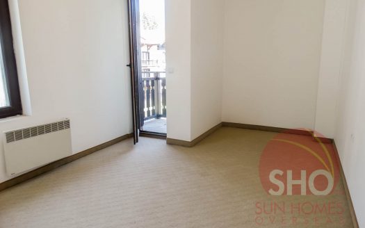 Brand new 1 bed on 3 Mountains