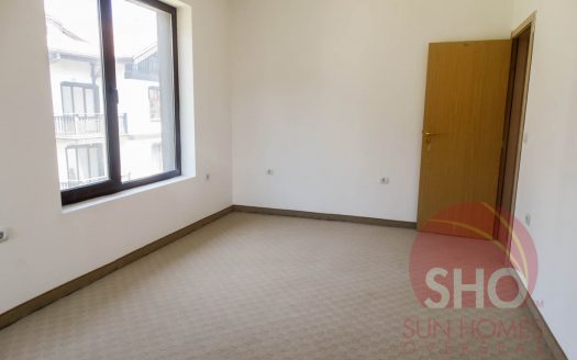 Brand new 1 bed on 3 Mountains