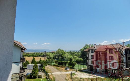 Brand new 1 bed on 3 Mountains