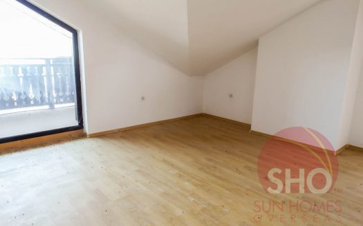 Brand new 2 bed on 3 Mountains