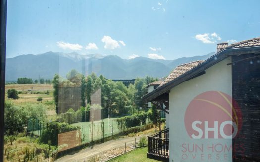 Brand new 2 bed on 3 Mountains