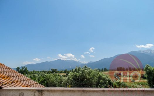 Brand new 2 bed on 3 Mountains