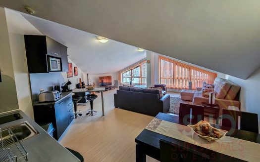 Furnished 2 bed on Phoenix II