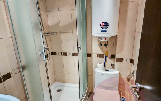 Furnished 2 bed on Phoenix II