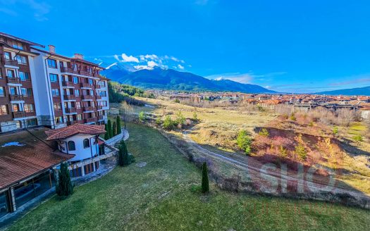 Spacious studio with great views on Panorama