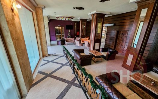Spacious studio with great views on Panorama