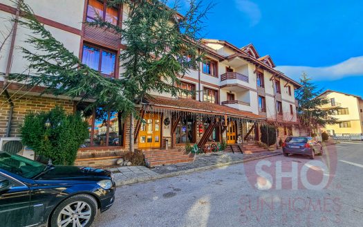 Furnished studio on Friends Hotel -Home