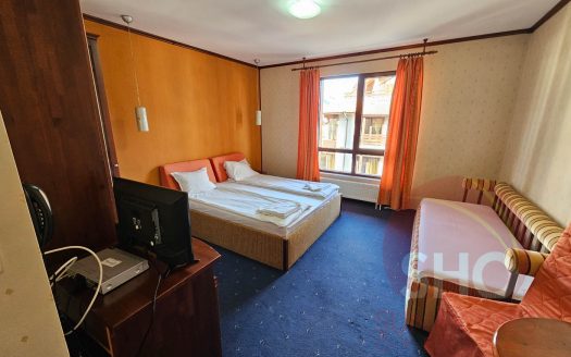 Furnished studio on Friends Hotel -Home