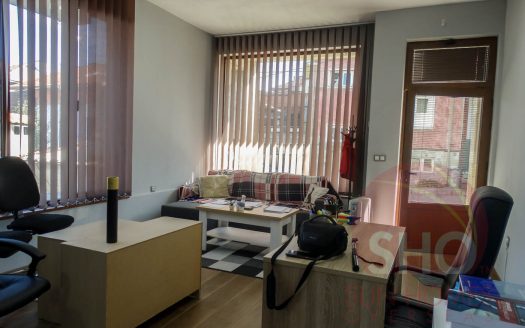 Commercial office space in Razlog