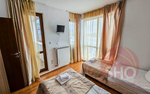 Furnished 2 bed on Belvedere