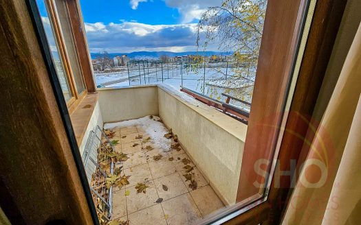 Furnished 1 bed on Belvedere
