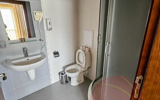 Furnished 1 bed on Belvedere