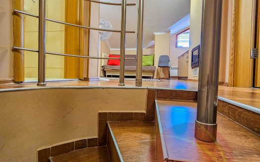 Top floor 2 bed on Aquilon Spa – Banya