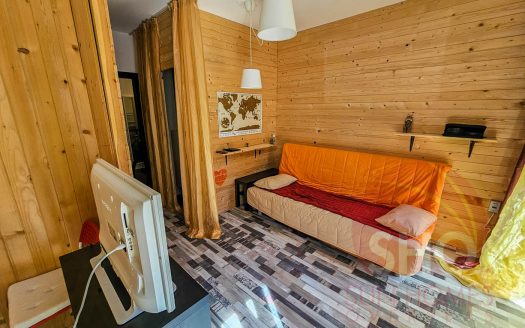 Home Furnished 1 bed on 3 Mountains -Home