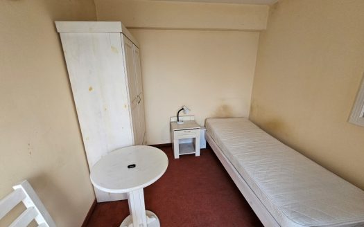 Home Studio on Friends Hotel -Home