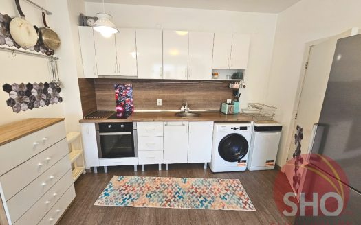 Home Furnished 2 bed on 3 Mountains -Home
