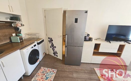 Home Furnished 2 bed on 3 Mountains -Home